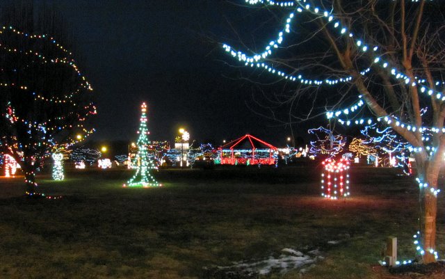 christmas lights 2010 miller park cbellsville ky on christmas lights 2010 miller park cbellsville ky on